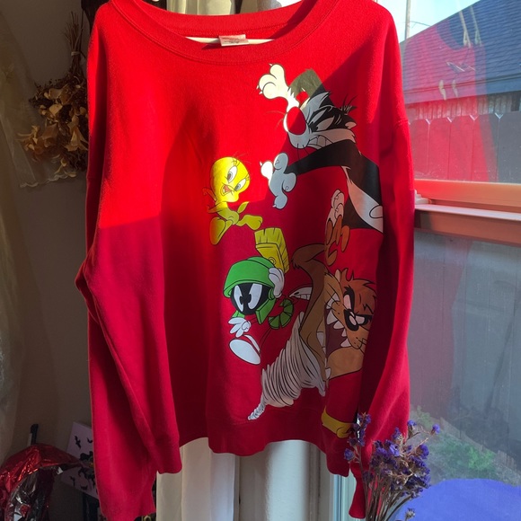 Vintage Y2k Looney Tunes characters red crewneck sweater - Picture 8 of 16